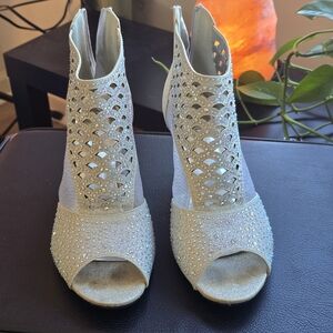 Pierre Dumas Silver Rhinestone Open-Toe Cutout Booties